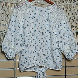 Gimmicks BKE white lace floral open tie back top